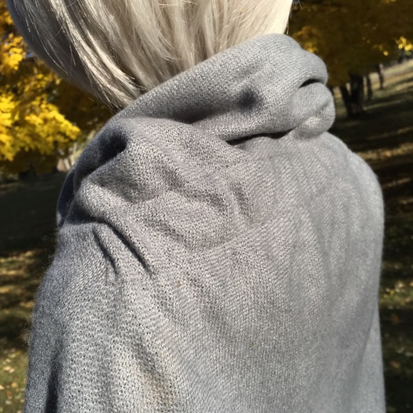 (See New Listing)NWOT |•MIXIT•| Grey/Black Layered - Picture 3 of 8